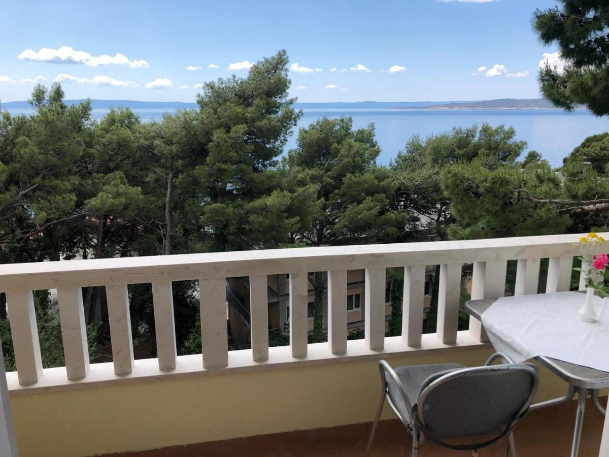 Villa Rosso Baška Voda Buitenkant foto