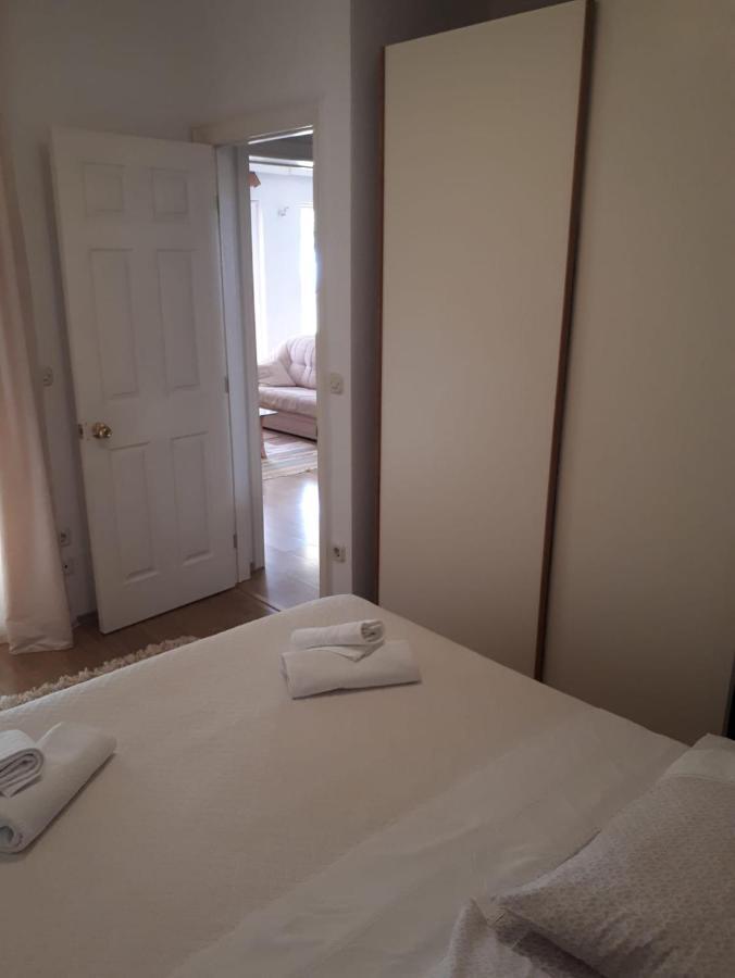 Villa Rosso Baška Voda Buitenkant foto