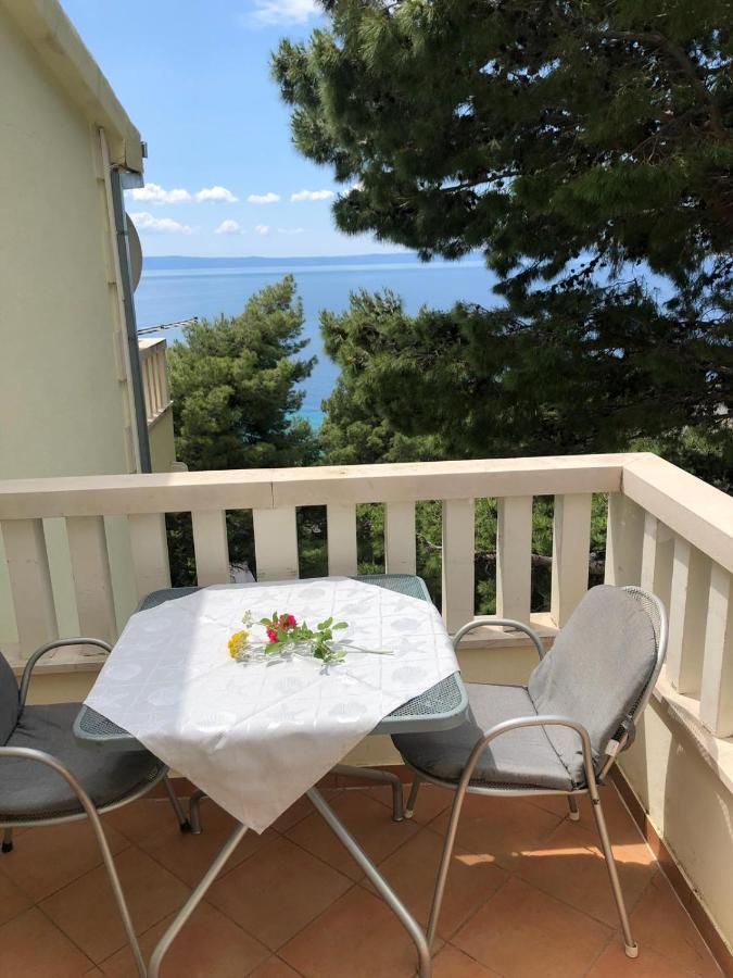 Villa Rosso Baška Voda Buitenkant foto