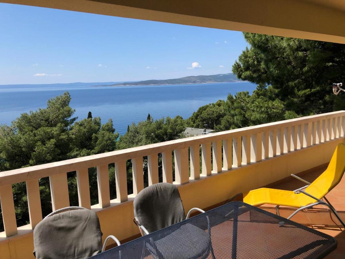 Villa Rosso Baška Voda Buitenkant foto